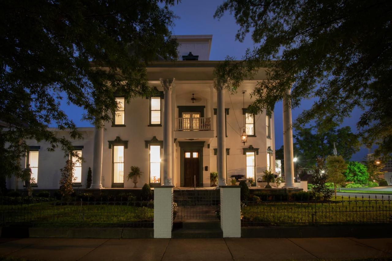بادوكا Belle Louise Historic Bed & Breakfast المظهر الخارجي الصورة