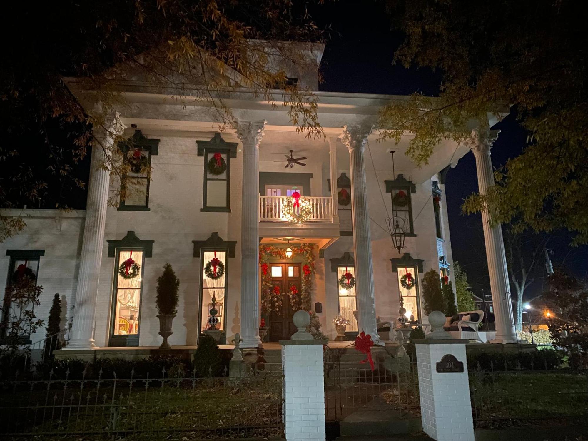 بادوكا Belle Louise Historic Bed & Breakfast المظهر الخارجي الصورة